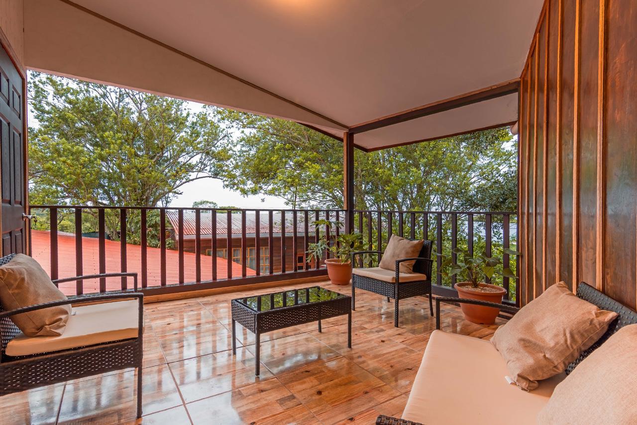Monte Fresco Hostel Boutique Puntarenas Eksteriør bilde