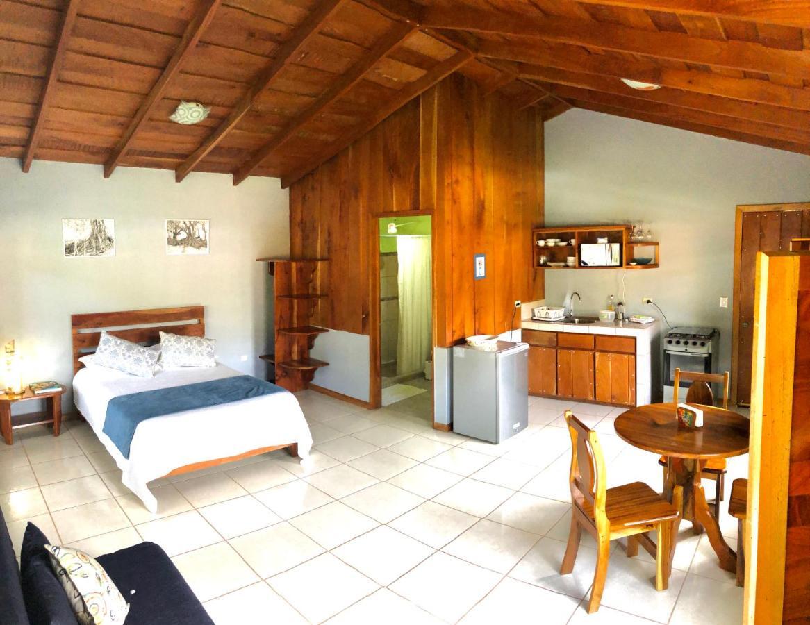 Monte Fresco Hostel Boutique Puntarenas Eksteriør bilde